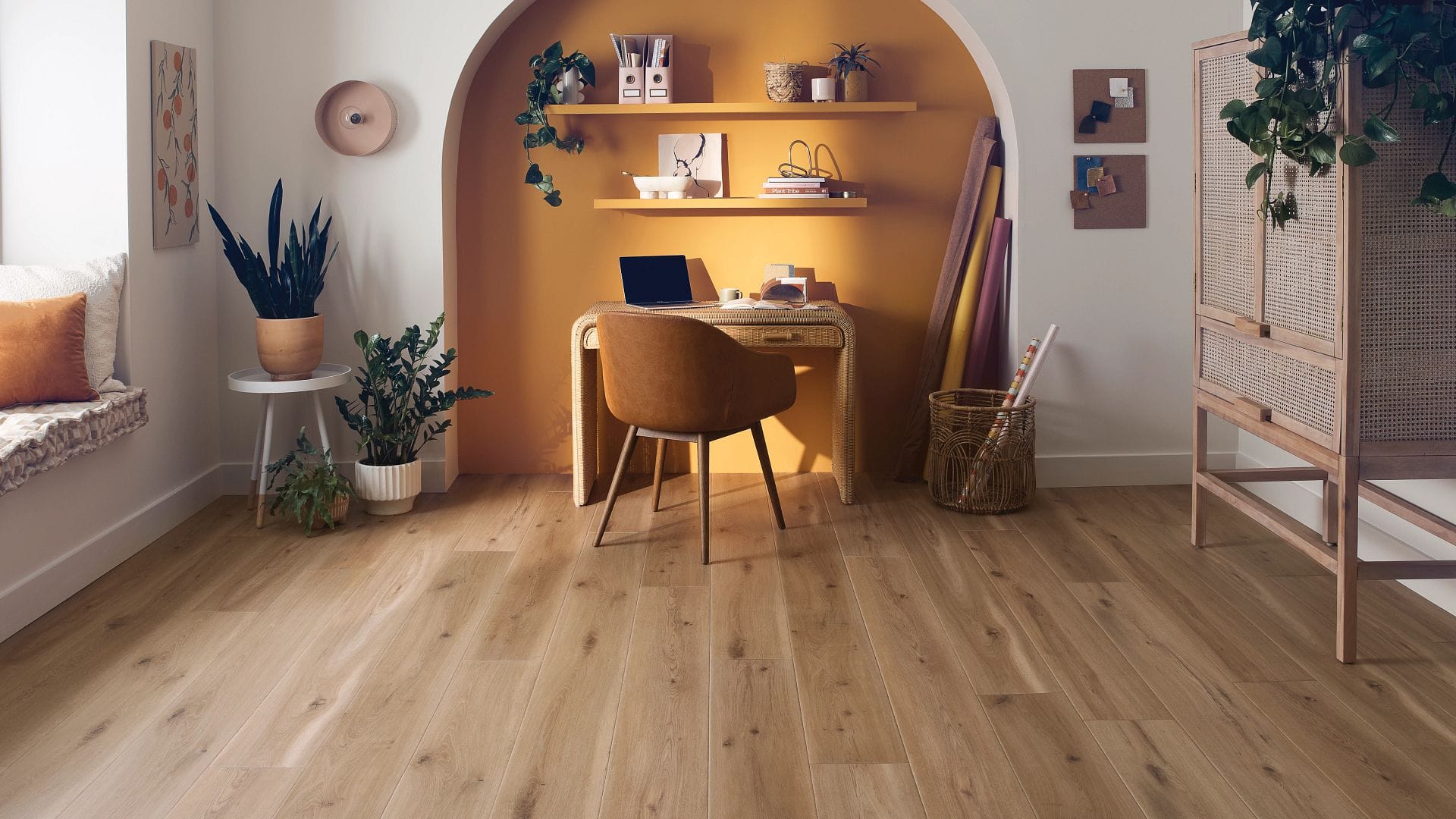 In-stock Specials VV810 COREtec Premium 9″ Blonde Oak Blonde Oak Sold Out 2 In-stock Specials - VV810 COREtec Premium 9" Blonde Oak | Giant Commercial Flooring